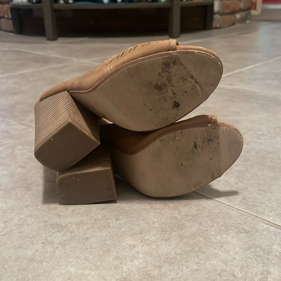 Soda Brown Peep Toe High heels - Picture 4 of 4